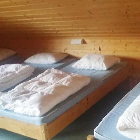 27 Person In Dyrdal